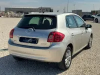 Usado Toyota Auris Active 126 CV (92 kW) 2009 Beige Utilitario