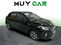 Usado Kia Stonic 101 CV (74 kW) 2021 Negro SUV