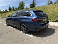 Käytetty BMW 330e Comfort Edition 292 HP (214 kW) 2022 Sininen Farmari