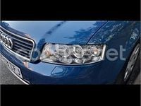 Usado Audi A4 130 CV (95 kW) 2003 Azul Berlina