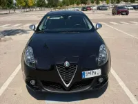Usado Alfa Romeo Giulietta Super 120 CV (88 kW) 2017 Negro Utilitario