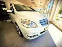 Usado Mercedes B180 109 CV (80 kW) 2009 Blanco Monovolumen