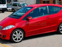 Usado Mercedes A180 Classic 109 CV (80 kW) 2006 Rojo Berlina