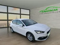 Usado Seat Leon Style 130 CV (95 kW) 2021 Blanco