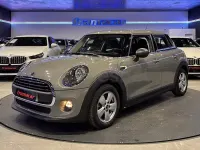 Usado Mini ONE 102 CV (75 kW) 2019 Gris Utilitario
