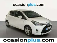 Usado Toyota Yaris Advance 100 CV (73 kW) 2016 Blanco Utilitario