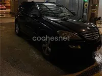 Usado SsangYong Kyron 141 CV (103 kW) 2007 Negro SUV