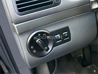 Usado VW Touran Highline 140 CV (102 kW) 2007 Gris / plata Monovolumen