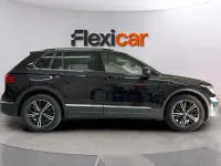 Usado VW Tiguan Life 150 CV (110 kW) 2021 Negro SUV