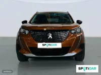 Usado Peugeot 2008 Allure 130 CV (95 kW) 2022 Naranja SUV