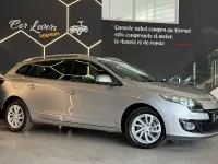Usado Renault Mégane GrandTour 110 CV (80 kW) 2012 Gris / plata Familiar