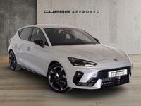 Usado Cupra Leon 204 CV (150 kW) 2025 Gris / plata Berlina