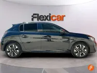 Usado Peugeot 208 Allure 101 CV (74 kW) 2025 Negro Utilitario