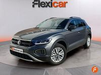 Usado VW T-Roc Life 110 CV (80 kW) 2024 Gris SUV
