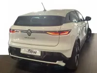 Begagnad Renault Mégane Equilibre 160 kW (218 HK) 2022 Vit Sedan