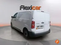 Usado Citroën Jumpy 102 CV (75 kW) 2024 Blanco Monovolumen