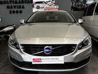 Usado Volvo V60 120 CV (88 kW) 2018 Plata Familiar