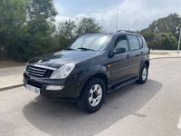 Usado Ssangyong (KGM) Rexton 120 CV (88 kW) 2002 Negro SUV