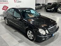 Usado Mercedes E270 Avantgarde 177 CV (130 kW) 2003 Negro Berlina