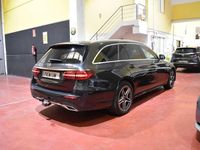 Usado Mercedes E300 306 CV (225 kW) 2021 Negro Familiar