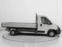 Usado Citroën Jumper 140 CV (102 kW) 2022 Blanco Monovolumen