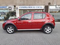 Usado Dacia Sandero Stepway 90 CV (66 kW) 2011 Rojo Berlina
