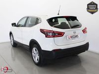 Usado Nissan Qashqai Acenta 115 CV (84 kW) 2021 Blanco SUV
