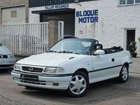 Usado Opel Astra Cabriolet 115 CV (84 kW) 1997 Blanco Descapotable