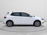 Usado Skoda Fabia Ambition 95 CV (69 kW) 2022 Blanco Utilitario