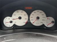 Usado Peugeot 206 75 CV (55 kW) 2004 Blanco Berlina