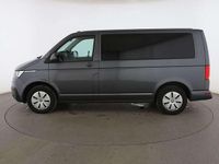 Usado VW Caravelle Trendline 151 CV (111 kW) 2021 Gris Monovolumen