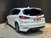 Usado Ford S-MAX ST-Line 190 CV (139 kW) 2023 Blanco Monovolumen