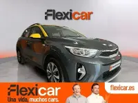 Usado Kia Stonic 100 CV (73 kW) 2021 Gris SUV