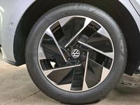 Usado VW ID.3 Pro 150 kW (204 CV) 2025 Gris escama metalizado con techo negro Utilitario