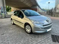 Usado Peugeot 207 70 CV (51 kW) 2008 Gris / plata Berlina