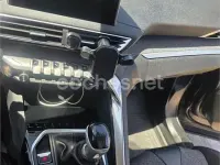 Usado Peugeot 5008 Allure 130 CV (95 kW) 2018 Azul SUV