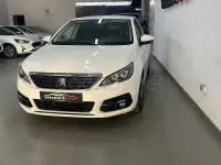 Usado Peugeot 308 Style 130 CV (95 kW) 2021 Blanco Berlina