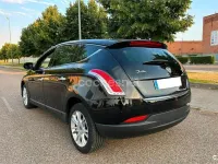 Usado Lancia Delta 150 CV (110 kW) 2009 Negro Utilitario