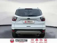 Usado Ford Kuga Titanium 120 CV (88 kW) 2018 Blanco SUV