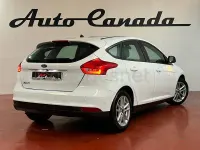 Usado Ford Focus Trend 125 CV (91 kW) 2017 Blanco Berlina