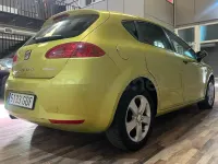 Usado Seat Leon Stylance 105 CV (77 kW) 2008 Verde Utilitario