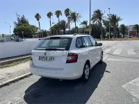 Usado Skoda Fabia 90 CV (66 kW) 2016 Blanco Familiar
