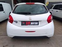 Usado Peugeot 208 68 CV (50 kW) 2014 Blanco Utilitario