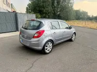 Usado Opel Corsa Cosmo 75 CV (55 kW) 2007 Gris / plata Utilitario