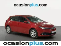 Usado Toyota Auris Active 116 CV (85 kW) 2016 Rojo