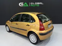 Usado Citroën C3 70 CV (51 kW) 2003 Naranja Berlina