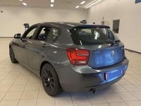Usado BMW 118 Comfort Edition 150 CV (110 kW) 2015 Gris Utilitario
