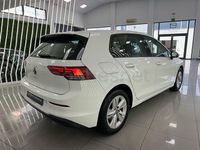 Usado VW Golf VIII Life 115 CV (84 kW) 2023 Blanco Berlina