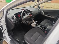 Usado Kia Ceed 100 CV (73 kW) 2015 Blanco Utilitario