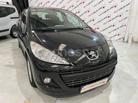 Usado Peugeot 207 Active 70 CV (51 kW) 2012 Negro Berlina